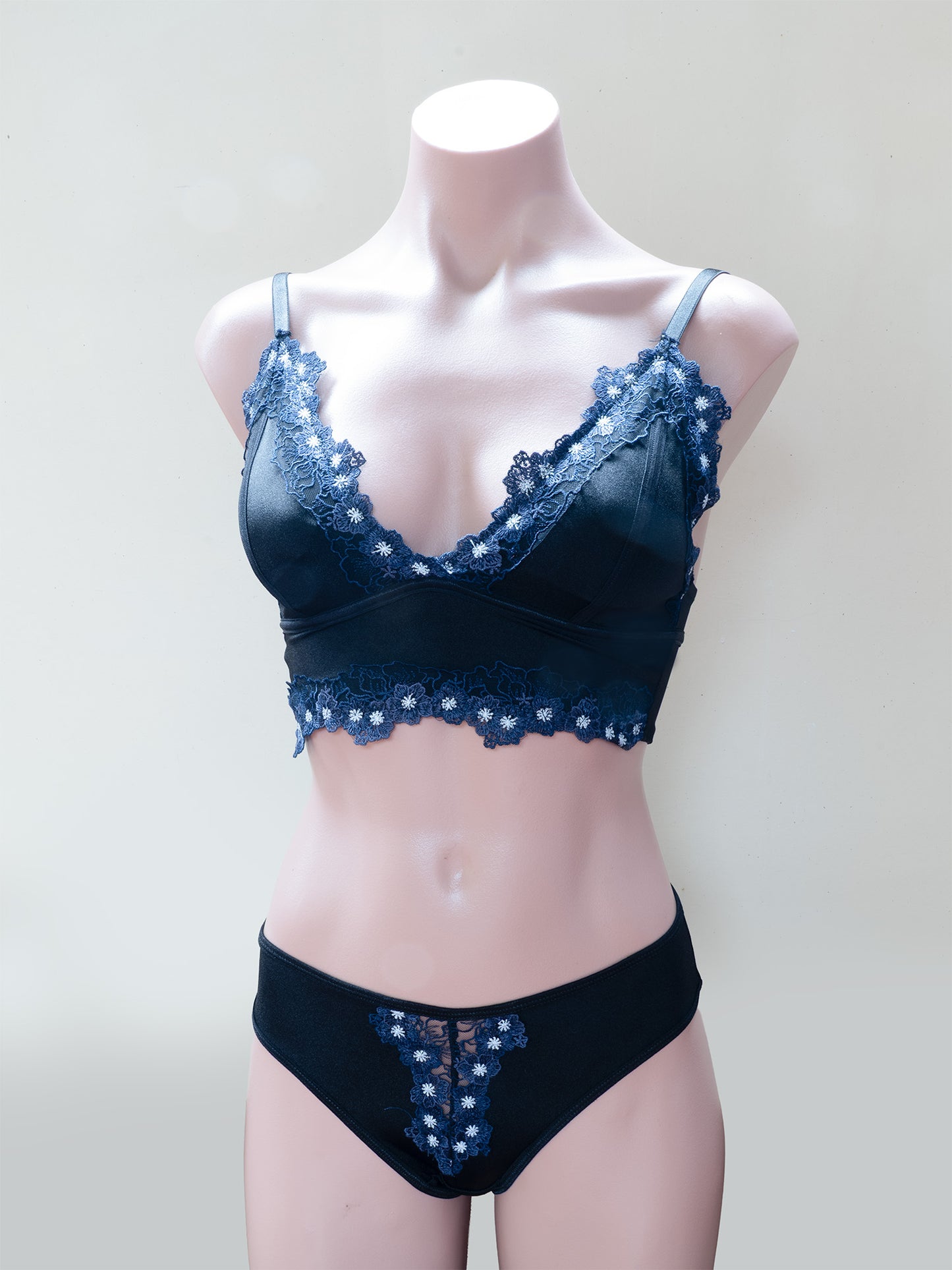The Black Daisy Bralette & Matching Set