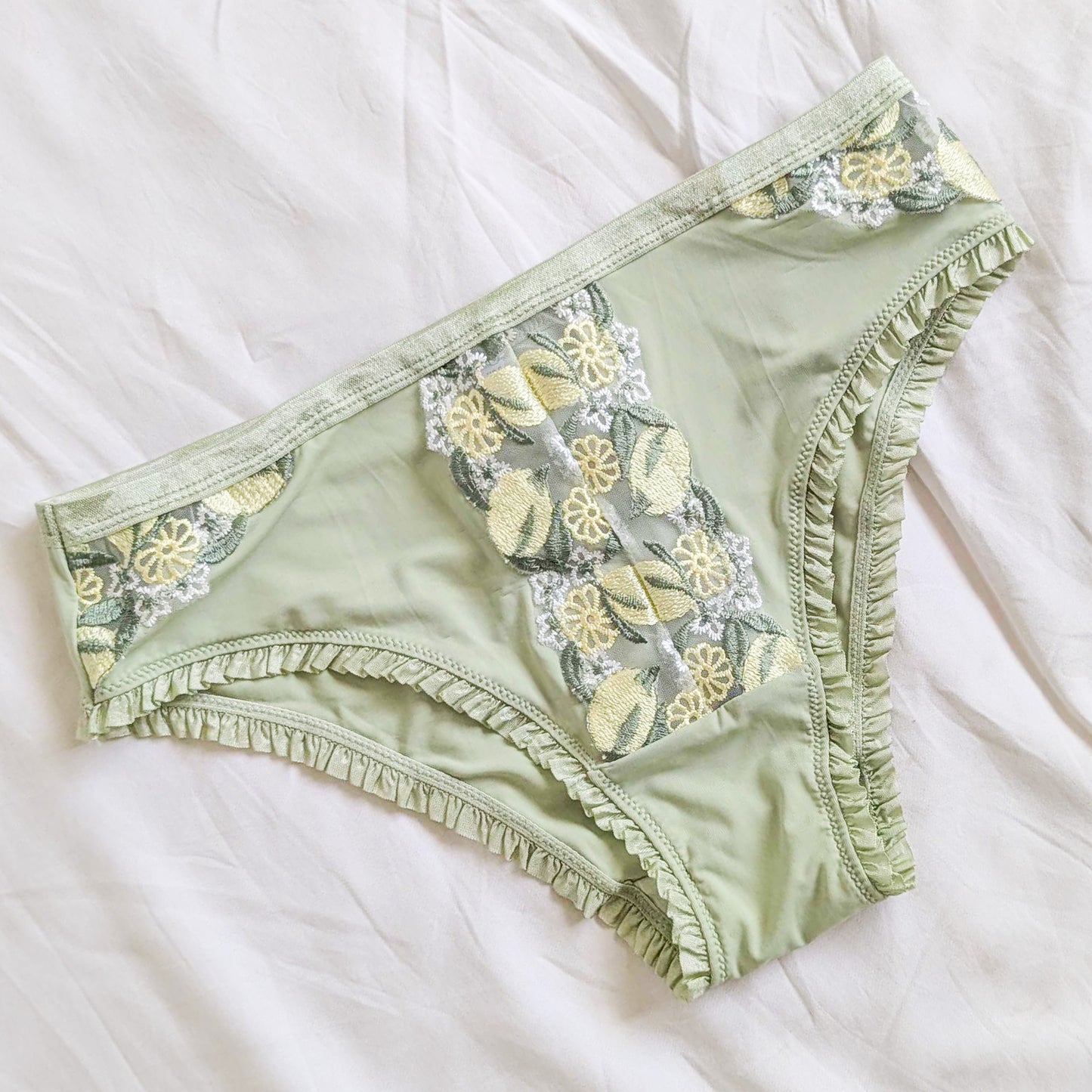 The Meringue - Green Embroidered Brief