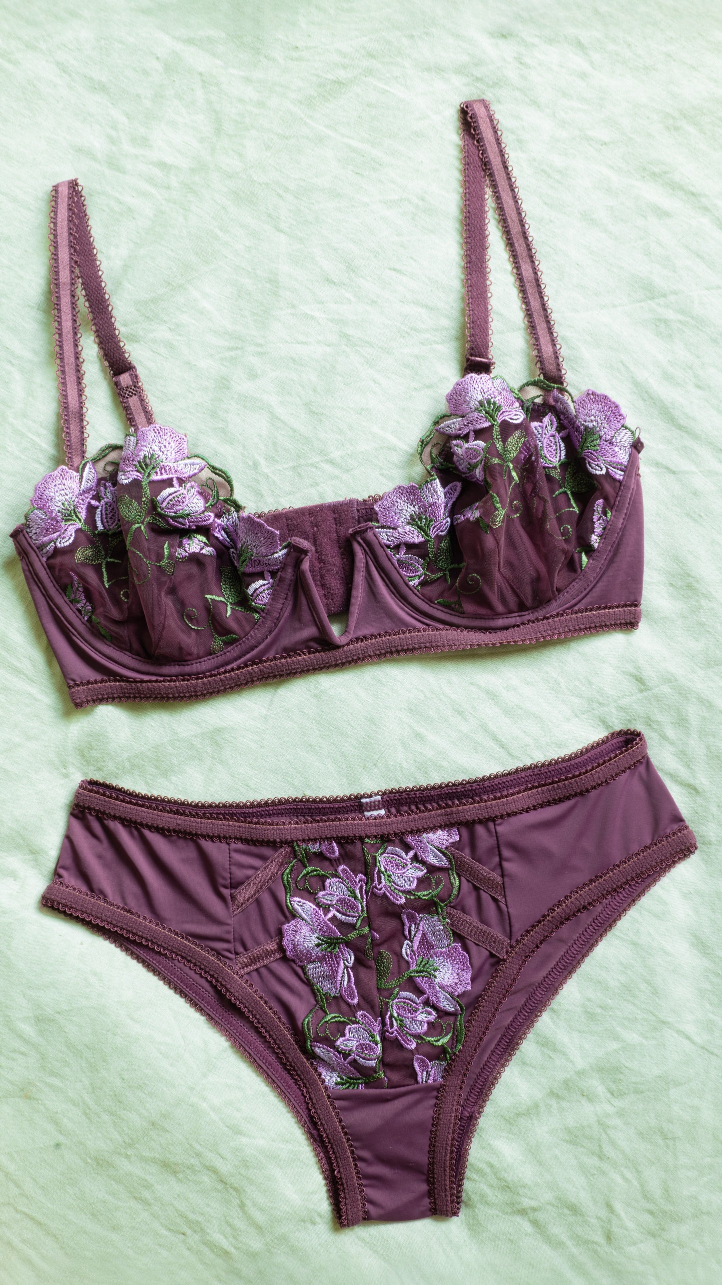 The Ellie Bra & Matching Set