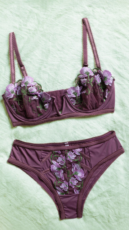The Ellie Bra & Matching Set
