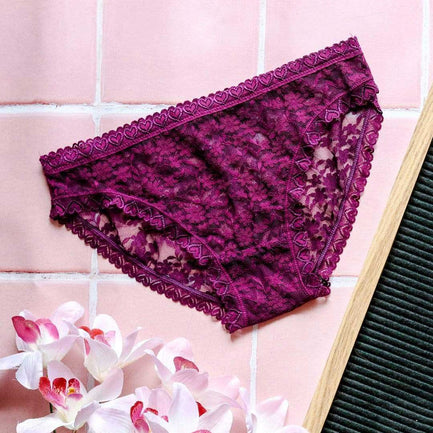 The Maev - Lace Heart Brief