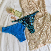 Load image into Gallery viewer, 2 Pairs of Cute Undies
